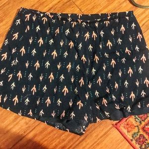 Elastic waist cactus print shorts